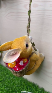 Resin Rabbit Climbing On Vine Statues Waterproof Hanging Bunnies Figurine with Hook for Yard Garden Wall Balcony Decors