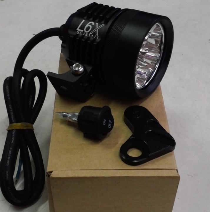 %C4%90%C3%A8n%20Led%20pha%20tr%E1%BB%A3%20s%C3%A1ng%20L6x%20-%20Chip%20Cree%20XPL%20V6%20c%E1%BB%A7a%20USA%20-%20Tr%E1%BA%AFng%206000k%20%20+%20T%E1%BA%B7ng%20Pat%20ch%C3%A2n%20k%C3%ADnh%20+%20C%C3%B4ng%20t%E1%BA%AFc%20ON%20OFF%20tr%C3%B2n%20-%20Image%206