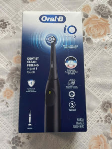 [Hàng Đức] Bàn chải điện Oral-B Pro 1000 phiên bản mới 3 chế độ chải IO2 IO3 IO4 Smart 5000 Genius X