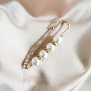Anti-Exposure Cardigan Shawl Buckle Tightening Waistband Pin Disassembly Alloy Collar Clip Adjustment Big And Small Artifact