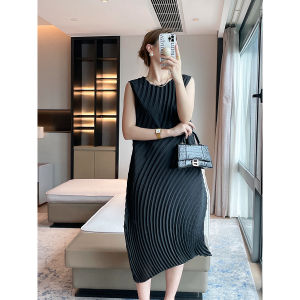 Xếp Li Nhật Bản gợn sóng nước dây chính vòng năm Radian thiết kế xếp li bất đối xứng cao cấp ăn mặc #92191