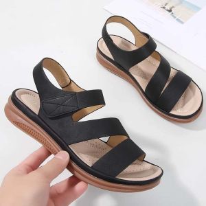 One Shoes Velcro ส้นเตี้ยผู้หญิงแบนรองเท้าแตะเปิดนิ้วเท้ารองเท้าสตรีลื่นรองเท้าแบนผู้หญิงรองเท้าแตะสีทึบราคาถูกและทนทาน