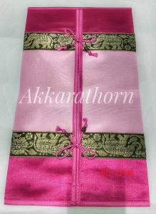 ปลอกใส่กล่องกระดาษทิชชู่สไตล์ลายริบบิ้นช้างไทย สีชมพู(Thai Tissue box Cover)