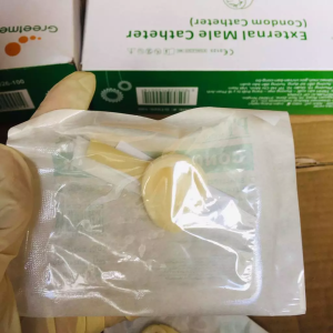 Cabot Tiểu Nam Size M (50 Cái/Hộp) – Giải Pháp Vệ Sinh An Toàn Cho Người Nằm Liệt Cao Tuổi