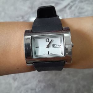 Đồng hồ nữ nam nữ RUINA dây silicone second hand si nhật- đã qua sử dụng