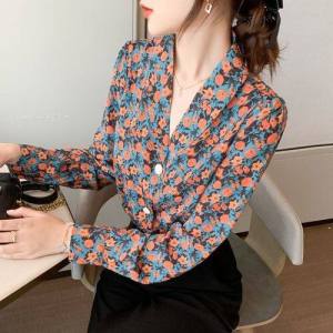 IELGY womens loose all-match floral retro suit bottoming shirt long-sleeved thin coat