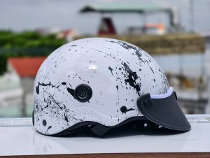 Nón bảo hiểm 1/2 CAMRY màu Trắng đen siêu đẹp chính hãng