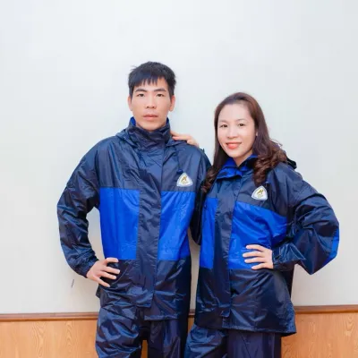 Hộp Áo Mưa Bộ Người Cao Cấp Chống Thấm Chống Lạnh giữ nhiệt vải dù siêu chống thấm
