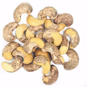 New Vietnam Purple Skin Cooked Cashew Salt Baked Vacuum Packaging Salt Baked Cashew Cooked Cashew