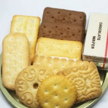 BISKUIT KHONG GUAN KALENG 1600 gram - biscuit kaleng besar