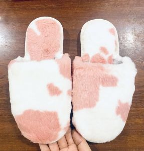 CHẤT LƯỢNG Dép lông đi trong nhà bít mũi họa tiết đốm cute S102 Cỏ Boutique dẻo mềm êm chân đàn hồi lâu mòn mang trong nhà giữ ấm bàn chân