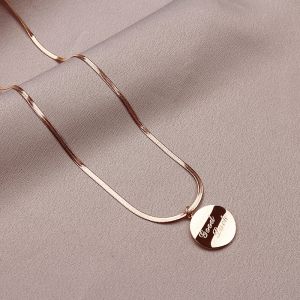 Kalung Titanium Wanita Rantai Pipih Liontin Good Luck Rose Gold Anti Karat Selamanya