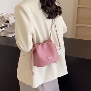 LZD  This Years Popular Denim Small Carrying Bag Bags for Women 2024 New Versatile Chain Shoulder Messenger Bag Drawstring Bucket Bag