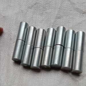 Engsel Bubut 3/4 As Panjang 7 cm Dapat 10 Biji