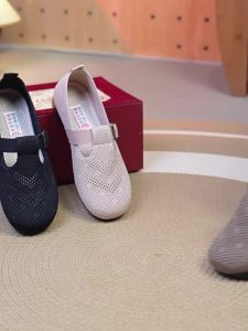 Summer Breathable Hollow Mesh WomenS Slip-On Shoes Casual Loafers For Mothers Cloth Shoes Casual Moccasins