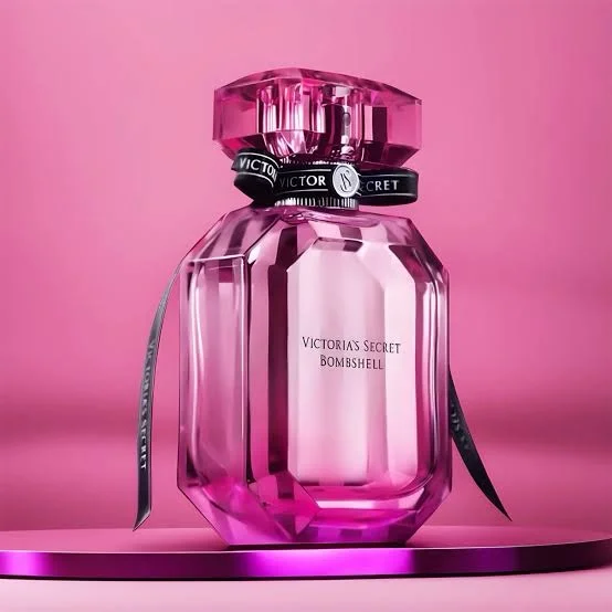 専用　Victoria's Secret Bombshell 100ml 868d9506109d04915a9a2596474903