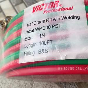 Victor oxygen/acetylene hose 100ft made in USA with both end fittings