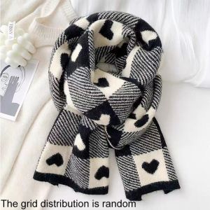 LEKGAVD Phong cách Hàn Quốc Khăn quàng cổ trái tim kẻ sọc Dày DệT Kim Khăn choàng Cashmere mùa đông Thời trang Ấm áp Khăn quàng cổ ca rô Y2K Nữ/Nam