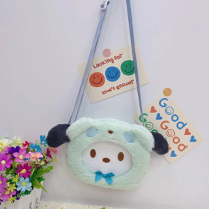 🧸 กระเป๋าสะพายคาดขน SANRIO มีทั้งหมด 5 ลาย งานสวย น่ารัก มีช่องซิปรูดปิด ขนาด 20×15 cm