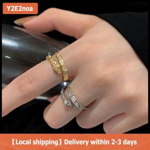 【Local shipping】 Light Luxury Crystal Snake Shape Ring For Women Girl Exquisite Shiny Zircon Opening Adjustable Finger Ring Wedding Jewelry Gifts