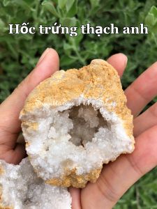 Hốc trứng đá thạch anh