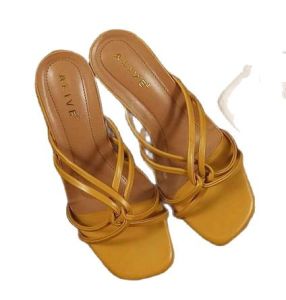 Alive Heels Chunky Sandal Hak Tahu Premium Model Tali Kait Bukan Abal-abal yang Harga 20an Special For You Alive 04