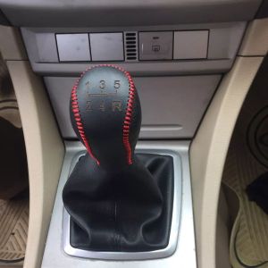 [UY TÍN] Bao da bọc cần số tất cả các dòng xe ô tô số sàn tự động bằng da bò bảo hành 12 tháng nhiều mầu sắc theo nội thất xe