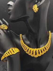 ร้อนขายแหวนถักดูไบ 24k สร้อยคอชุบทองสร้อยข้อมือต่างหูชุดตะวันออกกลาง necklace se