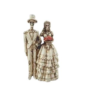 BEIBEI Funny Skeleton Couple Sculpture Sculpture Unique Skull Home Ornaments Retro Resin Statue Halloween Figurine Decorations Party
