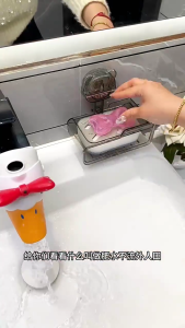 ถ้วยดูดติดผนังที่วางสบู่แบบไม่ต้องเจาะกล่องพลาสติกระบายน้ำสองชั้นสำหรับห้องน้ำห้องครัว