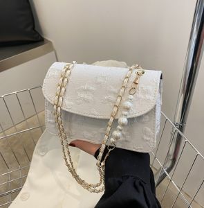 น่ารักมาก ~💗L2-027 กระเป๋าสะพายข้าง-กระเป๋าถือ กระเป๋าแฟชั่นเกาหลี  ทรงหมอน เป็นลายผ้า สวยมาก มีมุกประดับ