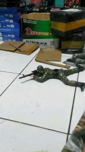 COD soldier bisa berjalan merangkak/ merayap dilengkapi suara dan lampu. Terbuat dari bahan plastik