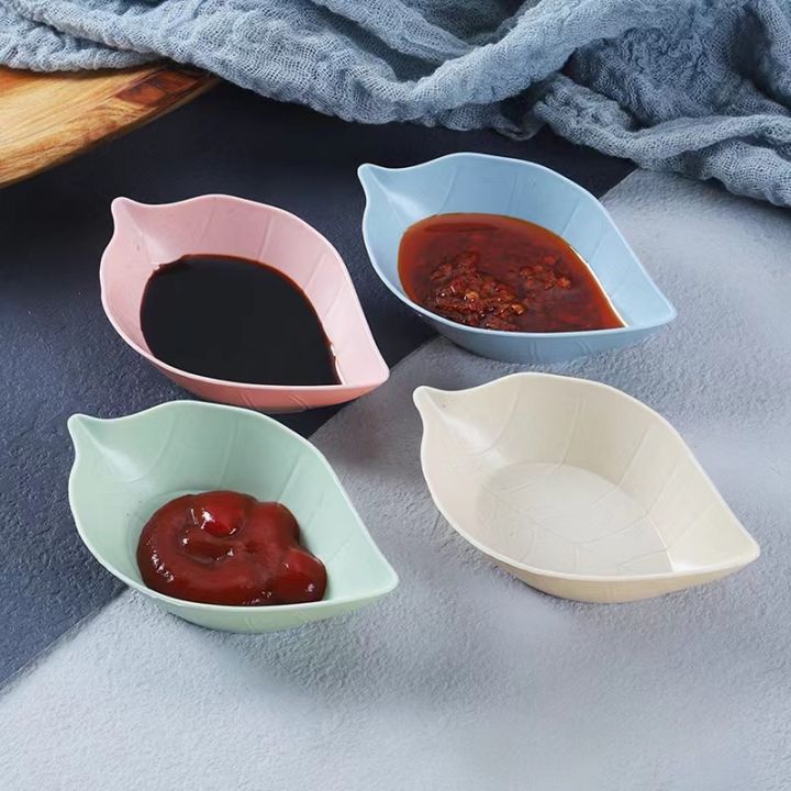 Ceramic Seasoning Dish Japan Creative Cat Paw Sauce Dish Porcelain Tableware Korean Cute Soy Sauce Plate Home Kitchen Supplies