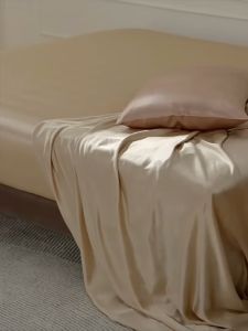 WEICH Cool-Feel Bed Sheet Set  Silky Ice Fabric Fitted Sheet for Fresh Sleep  Single Queen King
