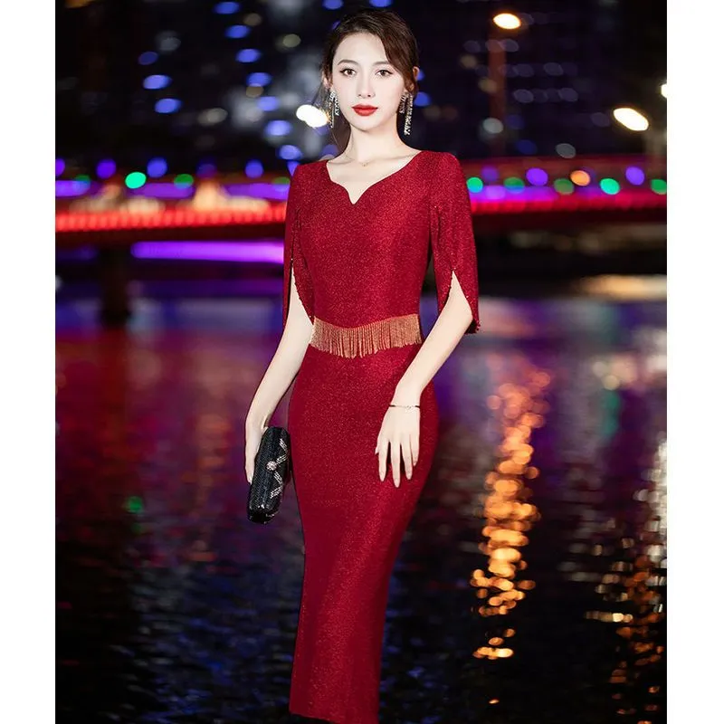 Recoal&Mall】 Party dress Christmas Red formal elegant 2023 fishtail fashion  high end wedding fringe temperament over the knee midi skirt chicken heart  collar shows thin hips