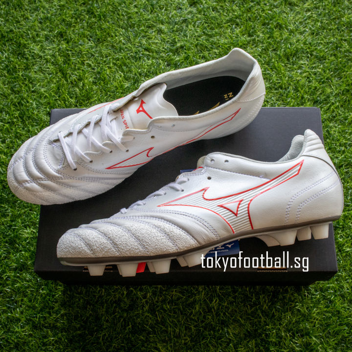 Mizuno 2025 boots singapore