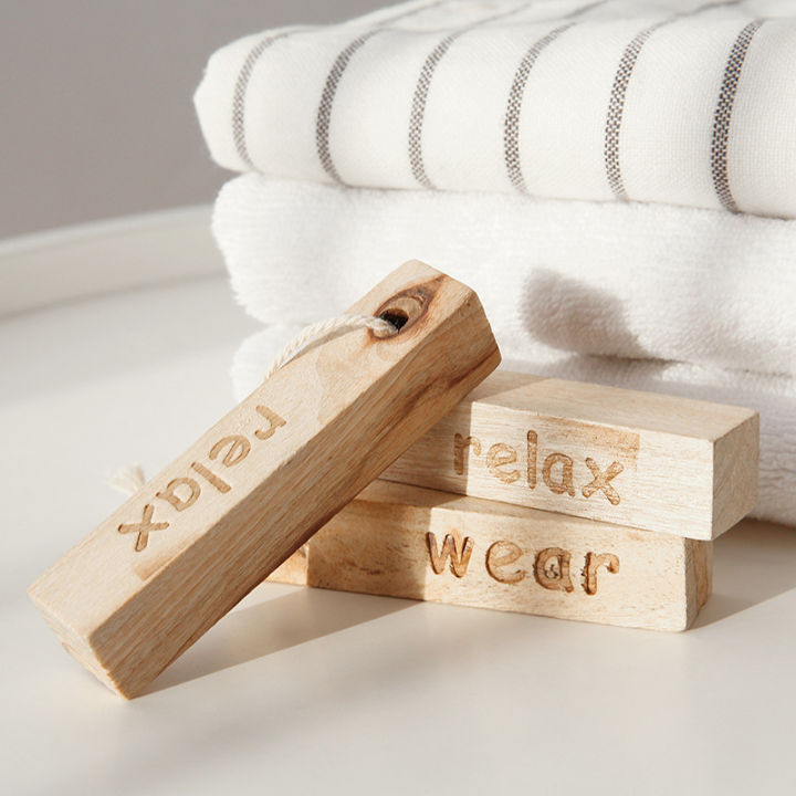 Garderobe closet Insect Moisture resistant Natural flavor camphor wood