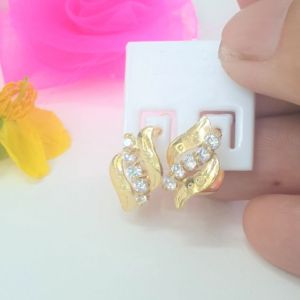 (Có Ký Hiệu-Dùng Như Vàng) Bông Tai Kiểu Thoi Xoàn Xéo Cao Cấp-Dùng lâu dài tắm rửa thoải mái không phai không kiêng mồ hôicó pha vàng bên trong