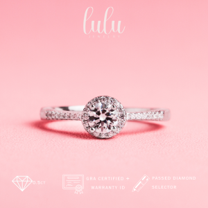Lulu Moissanite Jewelry - Perhiasan Wanita Cincin Berlian Moissanite 1 Carat Lapis Emas 18K - Bella Round Cut Moissanite Ring 0.5CT/1CT/2CT/3CT Sertifikat GRA
