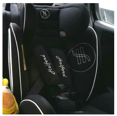 Halford Zeus XT HF-116 Isofix Convertible Car Seat (0 to 36 kg