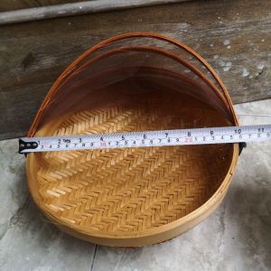 TUDUNG SAJI BAMBU NAMPAN WADAH MAKANAN CEKUNG BERKAKI