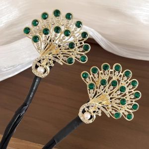 Korean Crystal Peacock Hair Clip for Women Elegant Wedding Banquet Hair Accessories Luxurious Design - Exquisite Peacock Pattern Adorned With Crystals Perfect For Weddings Banquets And Special Occasions