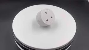 (HD1)WiFi 16A UK Smart Plug with Energy Monitoring Timer/Schedule compatible with Alexa and Home Voice Control App Control enabled. Plug Pintar UK 16A dengan Pemantauan Tenaga Penjadualan/Waktu berfungsi dengan Alexa & Home Kawalan