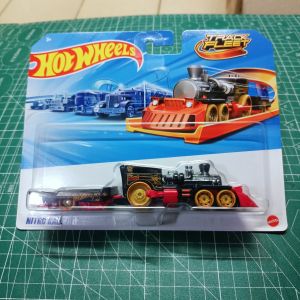 Hot Wheels Track Fleet-Ultra Magnus/Nitro Rail/Porsche 911 Off-Road/Hauler Class/Semi Rodger Dodger