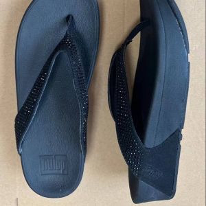 รองเท้า FitFlop ผู้หญิง รองเท้ารัดส้น รองเท้าแตะสวม รองเท้าพื้นนิ่ม เป็นสินค้าขายดี