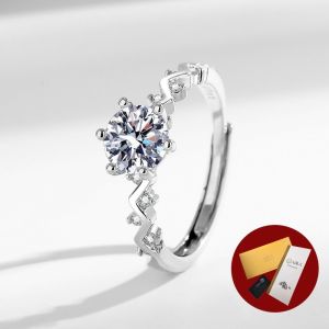 Diamcity (Free Gra Certificate) Penjualan Panas Ringan Mewah Delapan Hati Dan Delapan Panah PT950 Cincin Satu Karat Mozzarella Berlian Grosir