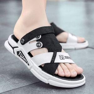Sandal pria yang sederhana dapat dikenakan pada bagian luar rumah yang lebih lembut dan lebih tahan terhadap sandal sandal yang dingin dan dikenakan pada sandal olahraga kepribadian yang keren di rumah Sandal empuk pria