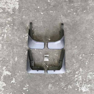 SEAL 5 MUDGUARD 2024 - 2026 OEM WITH SCREWS / MUD SPLASH GUARD