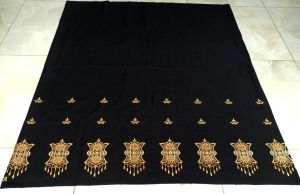 Sarung Batik Berkualitas Tinggi: Pilihan Terbaik Untuk Santri & Dewasa