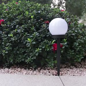 Đèn năng lượng mặt trời cầu sáng trang trí sân vườn đèn LED cắm vườn chống nước tự bật tắt thông minh